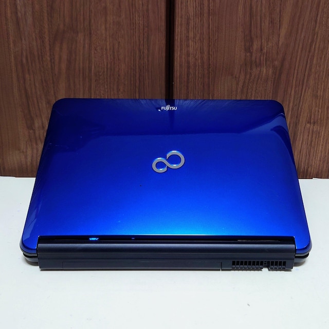 FUJITSU LIFEBOOK Corei7 16GB SSD512GB Windows11 Office u[C  PC{/Ӌ@ 