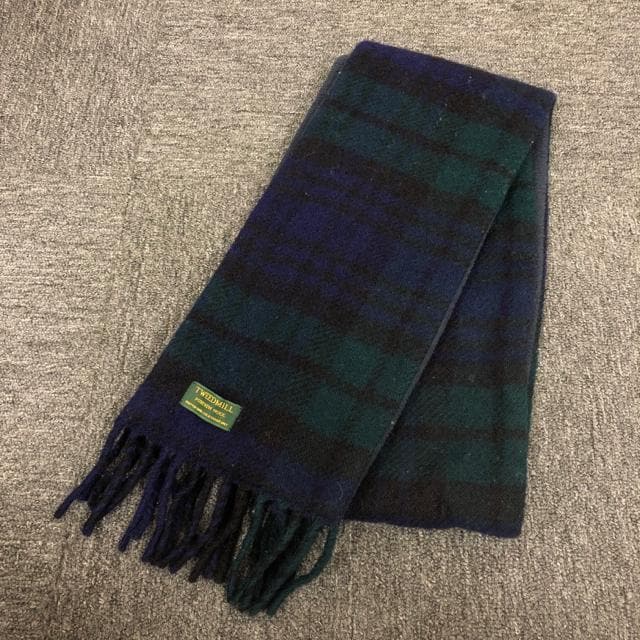  TWEEDMILL }t[   t@bV 