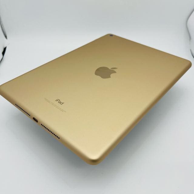 A 91% iPad 5 5 32 GB Wi-Fi S[h {  PC{/Ӌ@ 