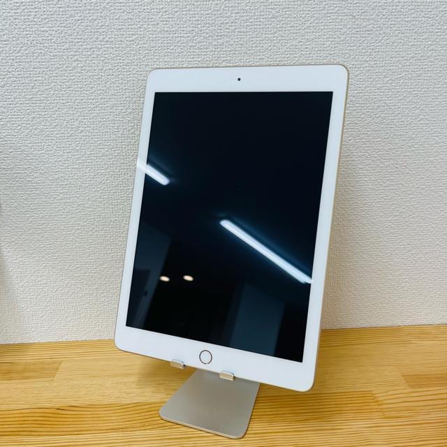 A 91% iPad 5 5 32 GB Wi-Fi S[h {  PC{/Ӌ@ 