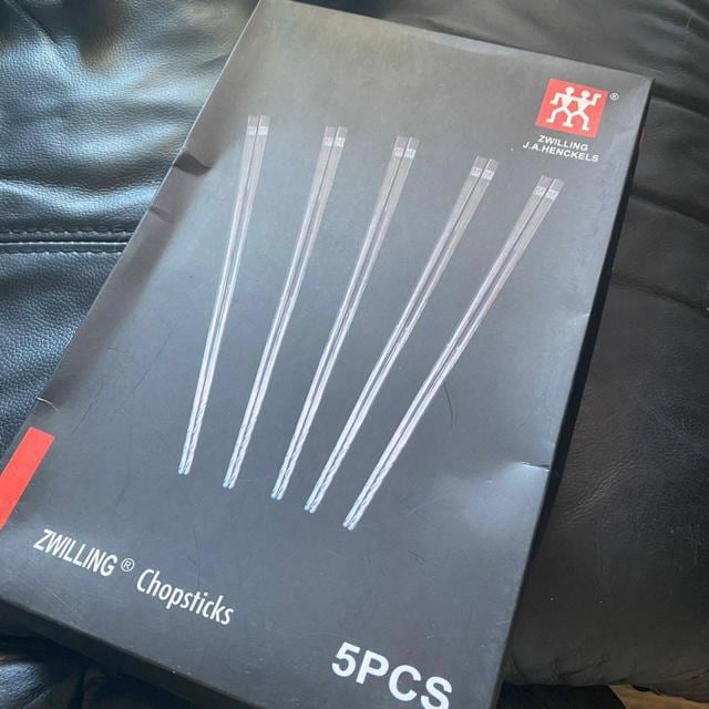 Vi { cBO  XeX qp 