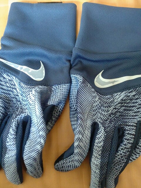NIKE܁@  uh 