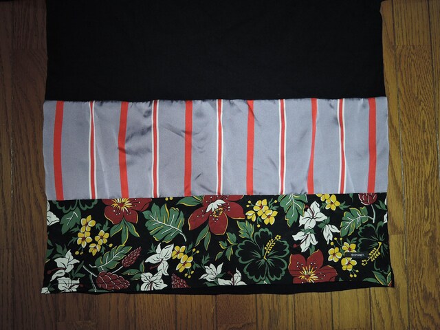 SOPHNET. \tlbg Jbg\[ XL  TVc BACK HEM PANEL POCKET TEE  uh 