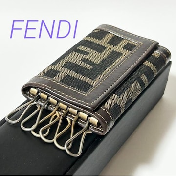 FENDI tFfB YbJ LoX U[ 6AL[P[X uE