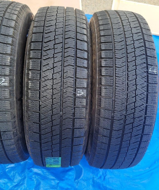 oa N20 X^bhX ^CuaXg BLIZZAK VRX2 16C`195/65R16 92Q ^Ĉ4{  /oCN