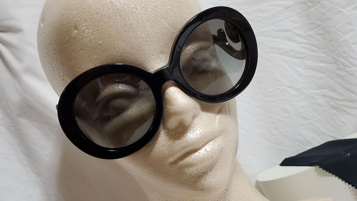 PRADA ブラックサングラス ケース付き　hyde ミニマルバロック　プラダ PRADA - HYDE着！断捨離激安最安値最終値下げ！PRADAバロック