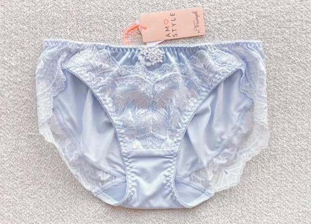 Triumph AMOSTYLE V[c MTCY 4Zbg  t@bV 