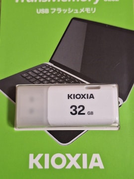 yVigpzKIOXIA USB 32GB USB2.0