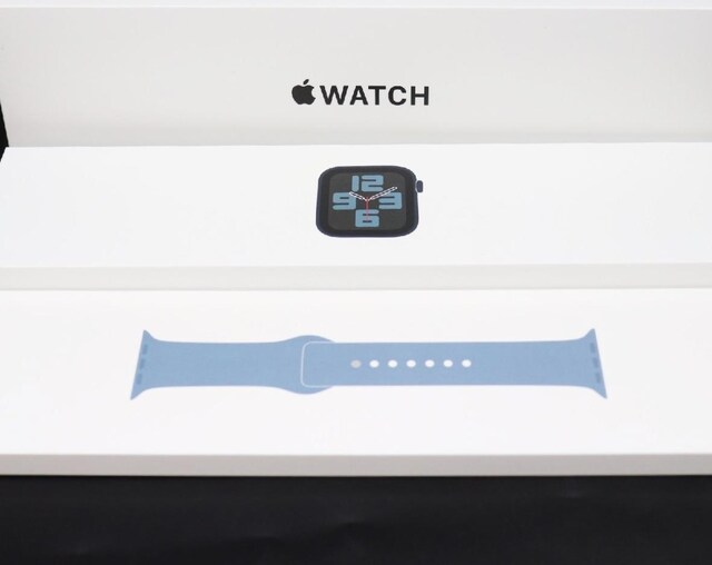 Apple Watch SE MNL83J/A A2722 40mm ~bhiCg X|[coh   Ɠd/AV 
