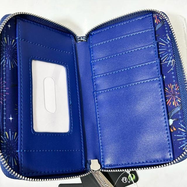 Vi ^Ot Loungefly EWtC AG z fBYj[  t@bV 