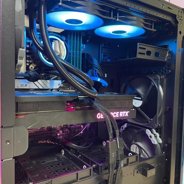 yÁzKA Q[~OPC i7 13700KF RTX4070Ti SUPER SSD1TB  32GB