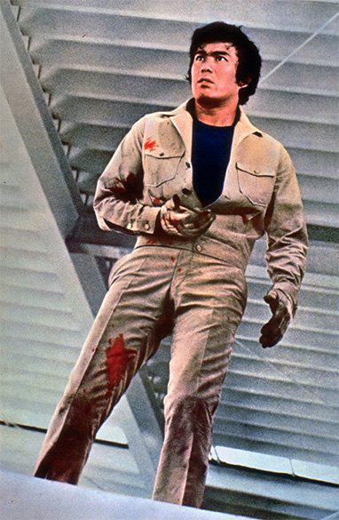 ロボット刑事 DVD 全4巻セット 全巻 　レンタル使用済み　千葉治郎/千葉真一 ロボット刑事 DVD 全4巻セット 全巻 - メルカリ