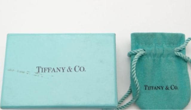 TIFFANY&CO.eBt@j[ p}EsJ\rOn[glbNX y_g 750YG  t@bV 