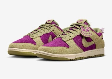 NIKE DUNK LOW g SE