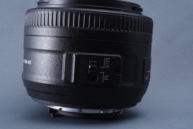i Nikon AF-S NIKKOR 35mm f1.8G DX Pœ_  Ɠd/AV 
