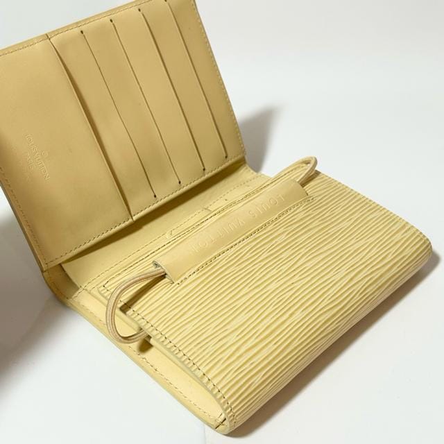 i LOUIS VUITTON CBg Gs |gtHC GXeBbN O܂ z  uh 