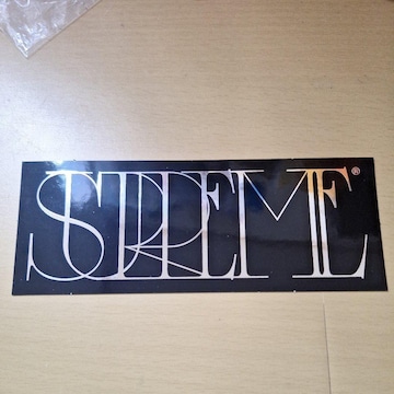 Supreme TRADEMARK XebJ[