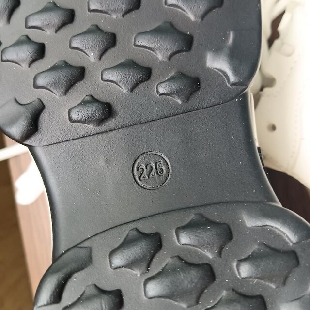 Vi 22.5cm fB[X Xj[J[ zCg V[Y C gAbv  t@bV 