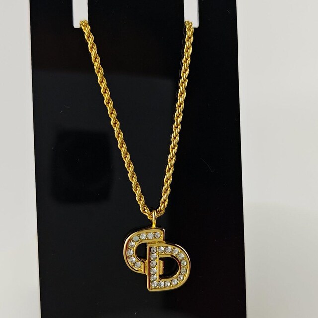 Christian Dior lbNX  uh 