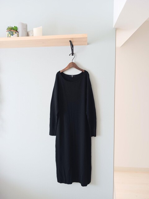 UNIQLO/s[XE[̃ubNjbgs[X