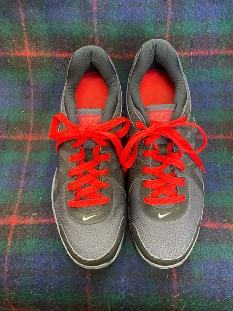 Nike jOV[Y@NIKE REVOLUTION iCL {[V@V[Y  uh 