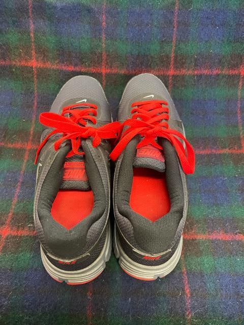 Nike jOV[Y@NIKE REVOLUTION iCL {[V@V[Y  uh 
