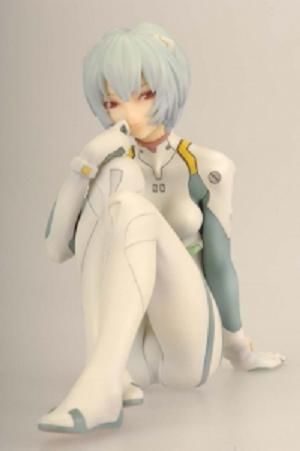 イベント限定品 岡崎版 綾波レイ アルビノ彩色Ver. （完成品
