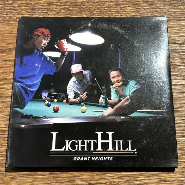 yLIGHT HILLzGRANT HEIGHTS (DVDt)   CD/DVD/rfI 