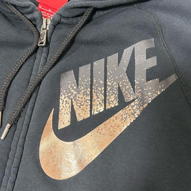 NIKE iCL XEFbg Wbv p[J[ M  uh 