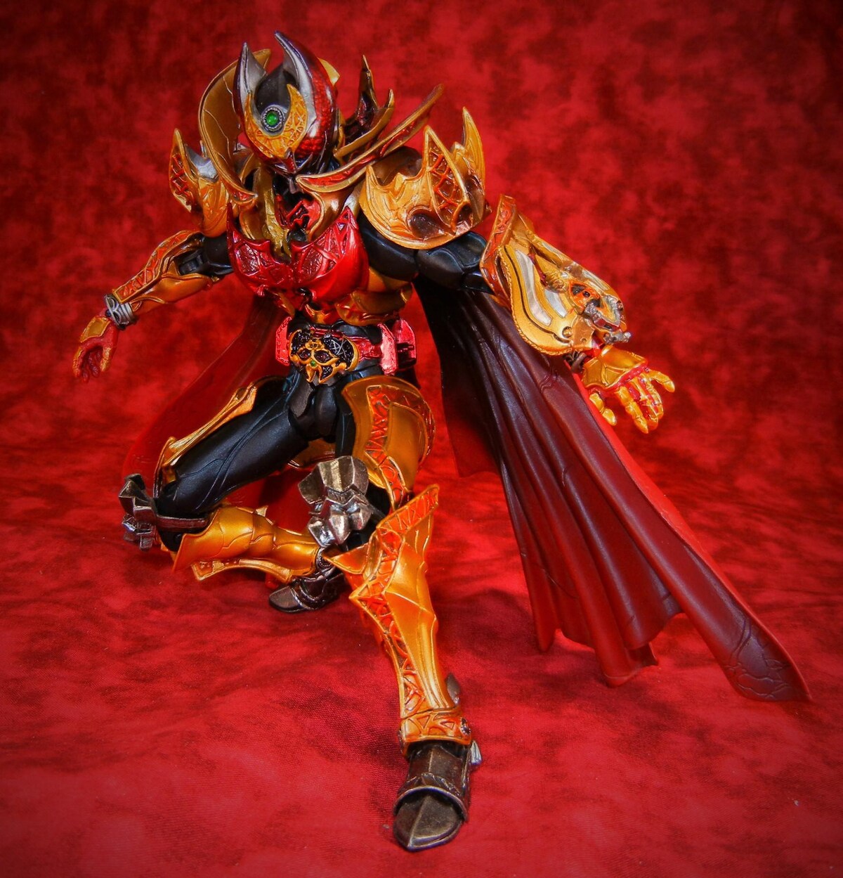 未開封 S.I.C 仮面ライダーキバ エンペラーフォーム:フィギュア