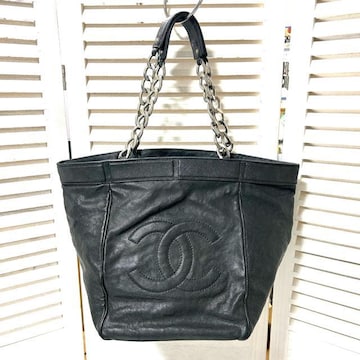 CHANEL Vl LrAXL `F[ g[gobO 傫