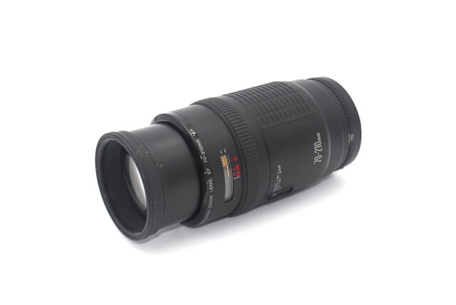 Canon EF 70-210mm F4  Ɠd/AV 
