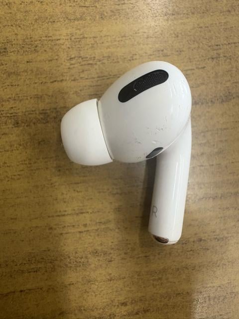 AirPods proꐢ  Ɠd/AV 