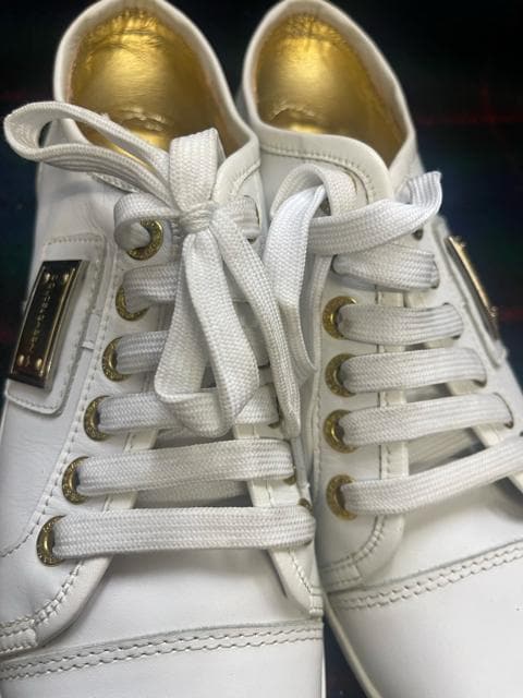 h`F&Kbo[i Xj[J[@hKo@Dolce & Gabbana zCg  uh 
