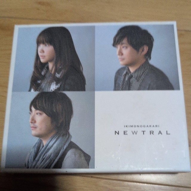 NEWTRAL  CD/DVD/rfI 