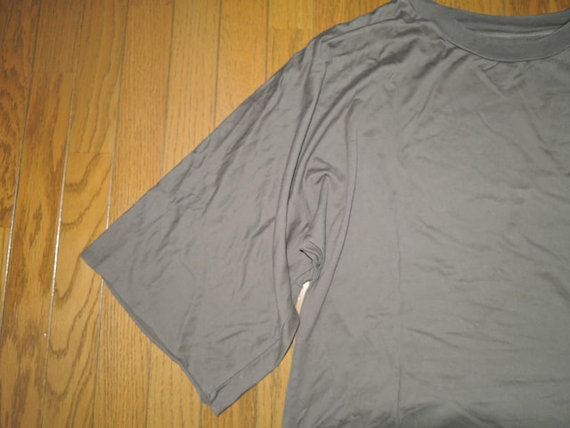 SOPHNET. \tlbg WIDE HALF SLEEVE CUT&SEWN ChVGbg TVc S Jbg\[  uh 