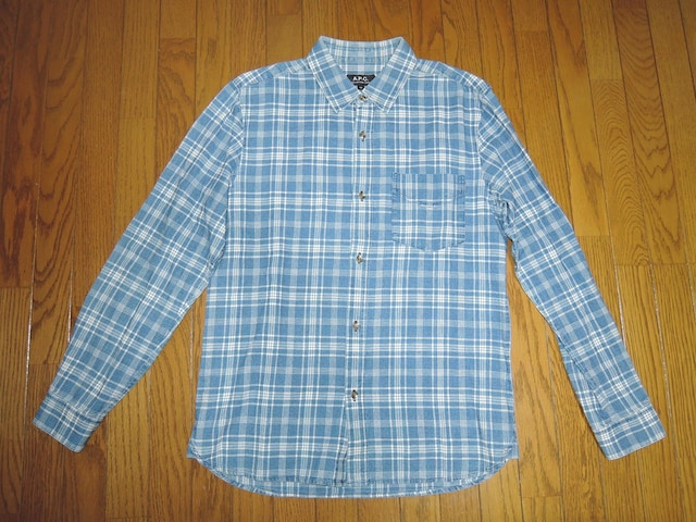 A.P.C. A[y[Z[ `FbNVc XS n  Vc   uh 