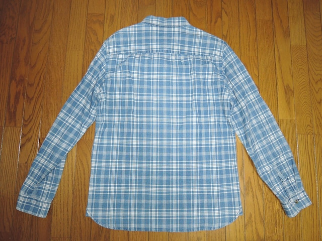 A.P.C. A[y[Z[ `FbNVc XS n  Vc  uh 