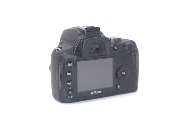 S񐔂킸2055Nikon D60 {fB  Ɠd/AV 