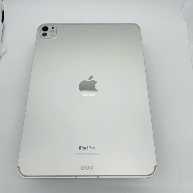 S iPad Pro 5 11C`  M4 256 GB SIMt[  PC{/Ӌ@ 