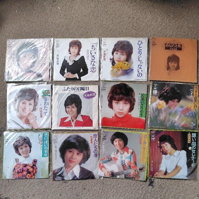 Vn^@VOR[h@PQZbg   CD/DVD/rfI 