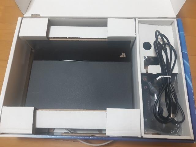 PS4{́@@mFς