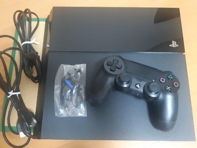 PS4{́@@mFς
