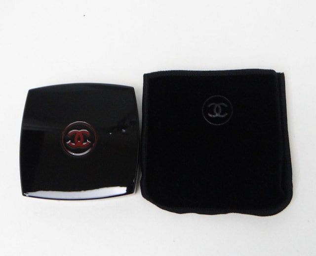 CHANEL Vl W RgDXg 2020 `[NJ[320 [WvtH cʑUSEDyz  uh 