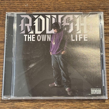 yROWSHI (Ď)zTHE OWN LIFE