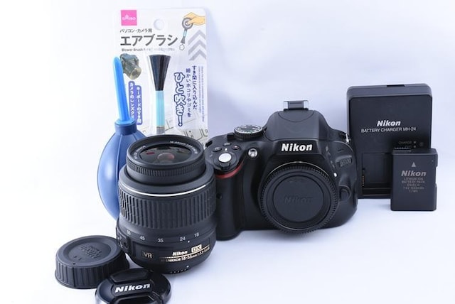 Nikon D5100 U␳tYZbg AF-S DX NIKKOR 18-55mm f3.5-5.6G VR  Ɠd/AV 