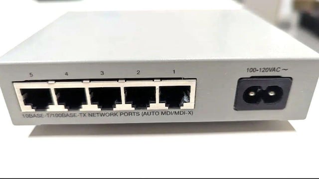 Ôi ACheVX FS705TX V2 LANP[u HUB  PC{/Ӌ@ 