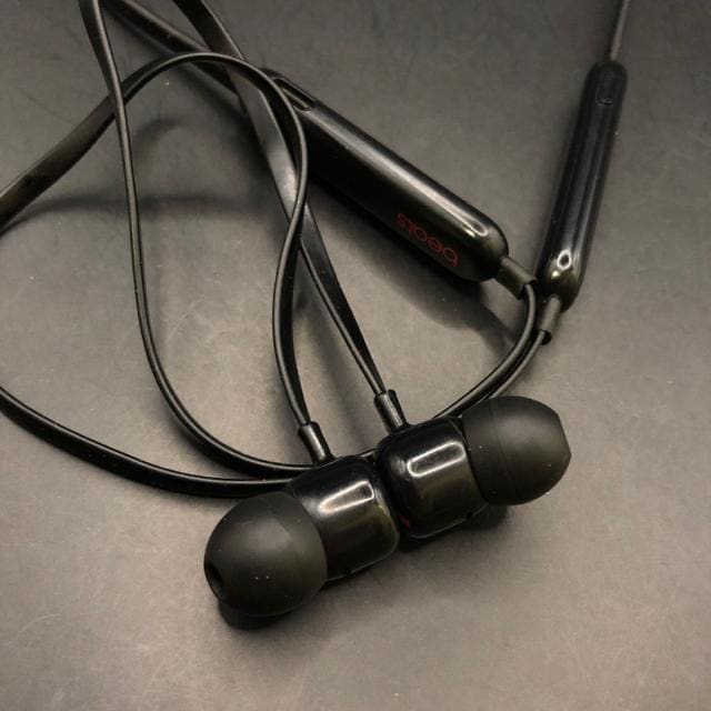  Beats Flex CXCz  Ɠd/AV 