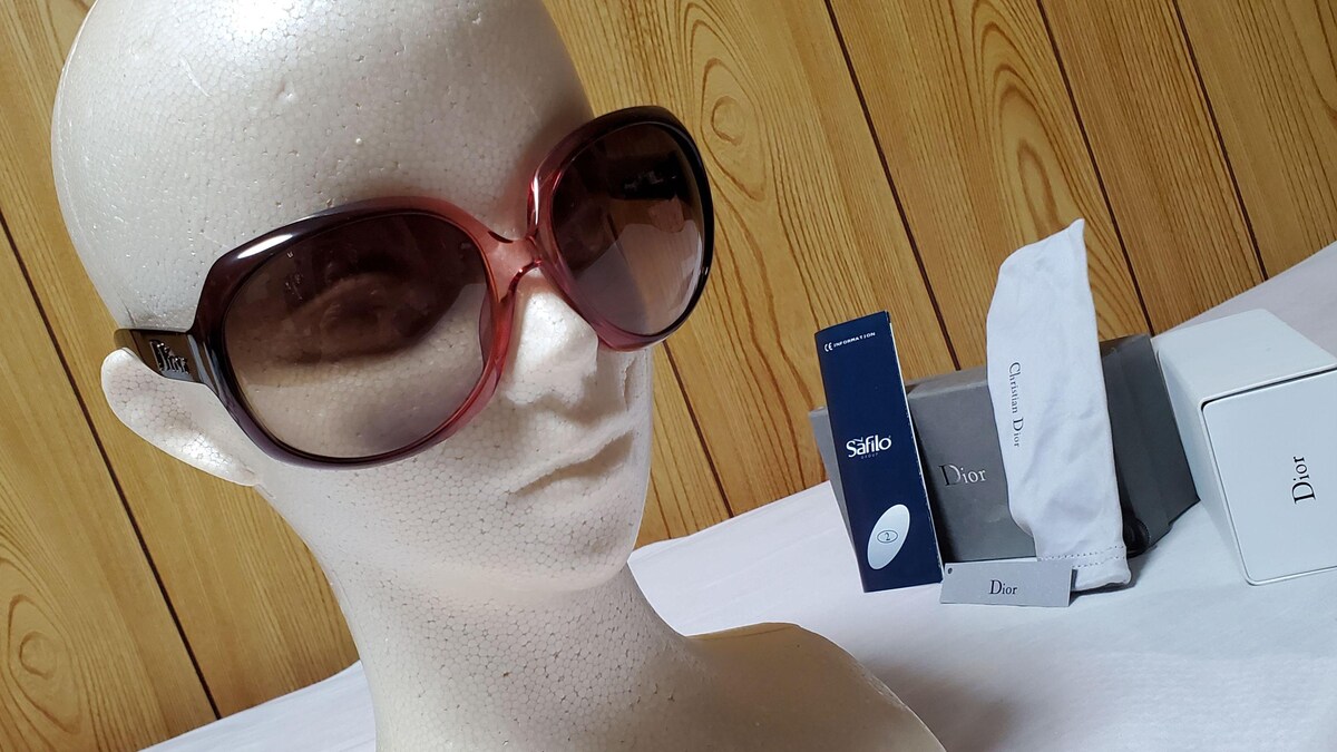 正規美 浜崎あゆみ着 Dior グロッシー ロゴアイコン ビッグ