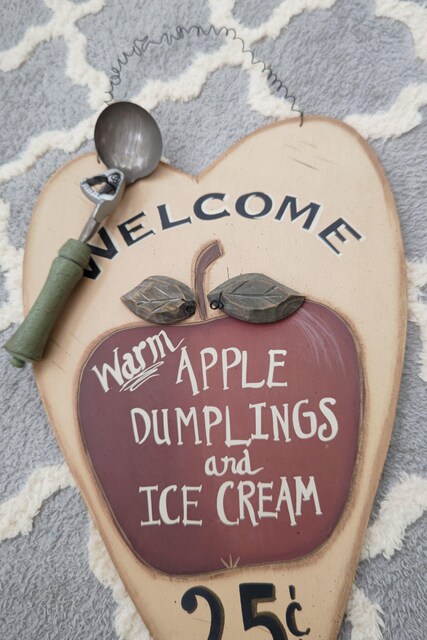 Jg[ WELCOME   Apple